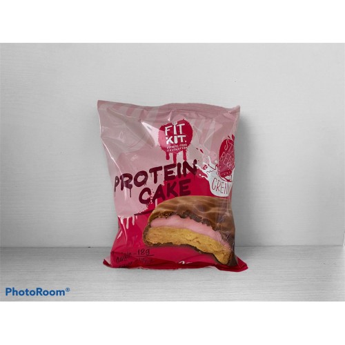 Протеиновый торт с клубничным кремом